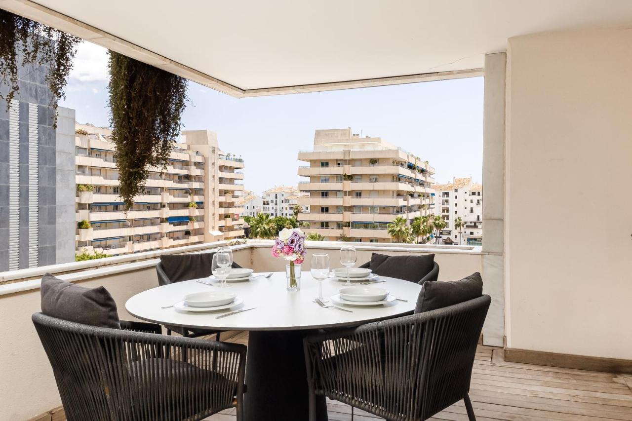 Puerto Banus, Edificio Tembo, 2 Bedroom Apartment, Parking And Pool Marbella Exterior photo
