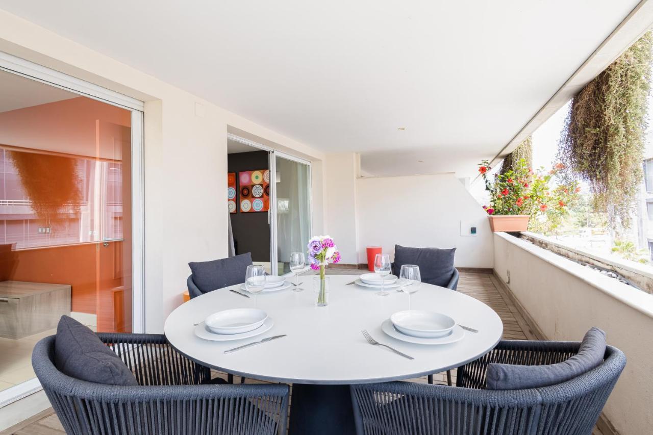 Puerto Banus, Edificio Tembo, 2 Bedroom Apartment, Parking And Pool Marbella Exterior photo